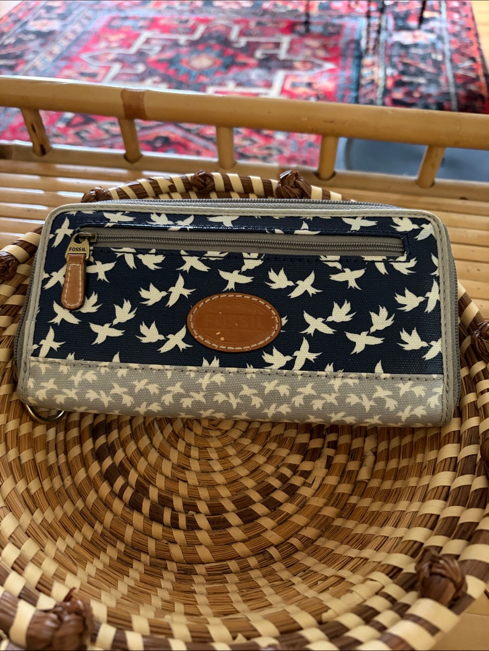 Fossil Navy & Cream Bird-Print Zip Clutch Wallet